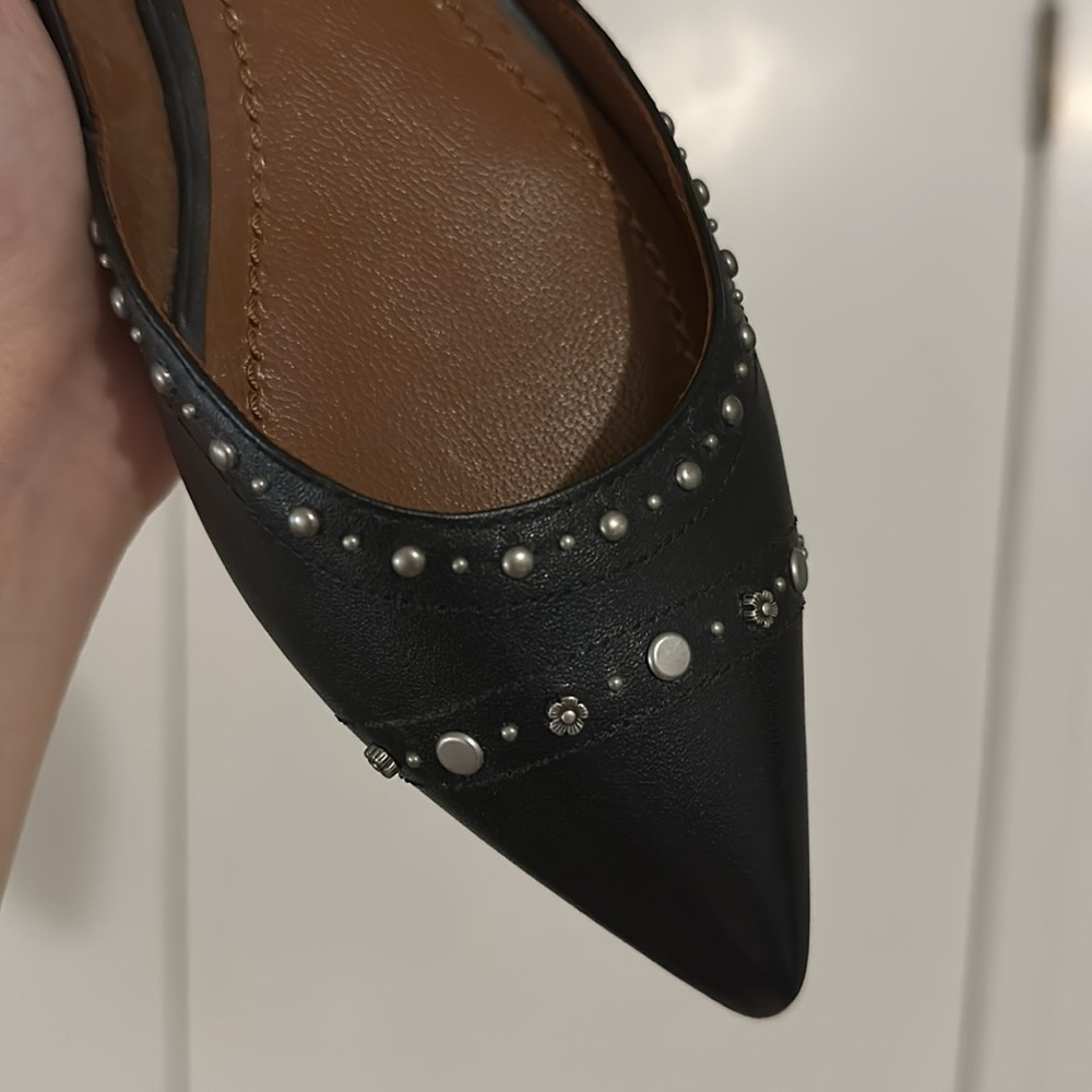 Coach flat - Picture 3 of 3